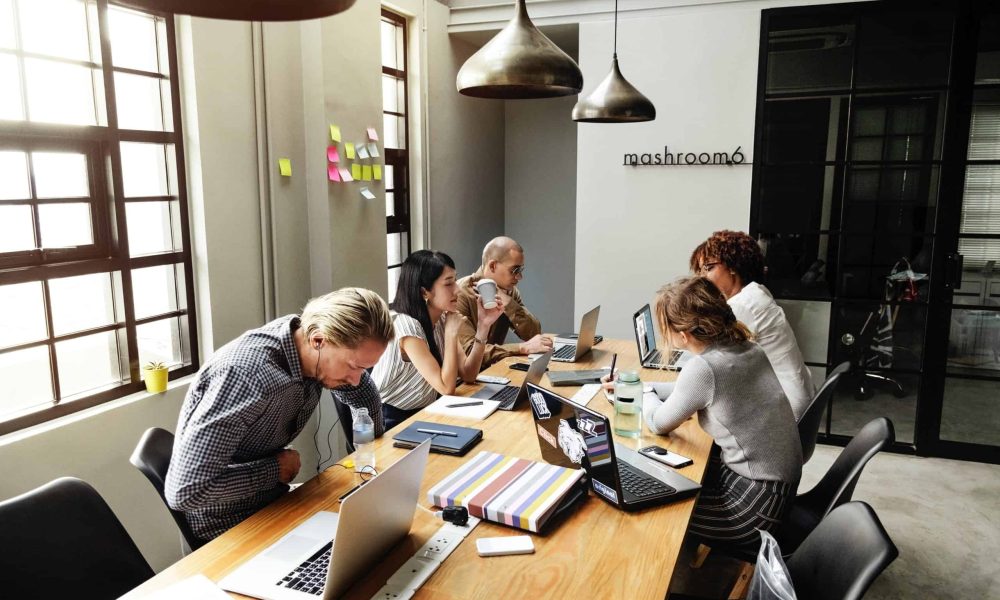 Digitalizacija postaja nujna kompetenca podjetja, in ne več konkurenčna prednost